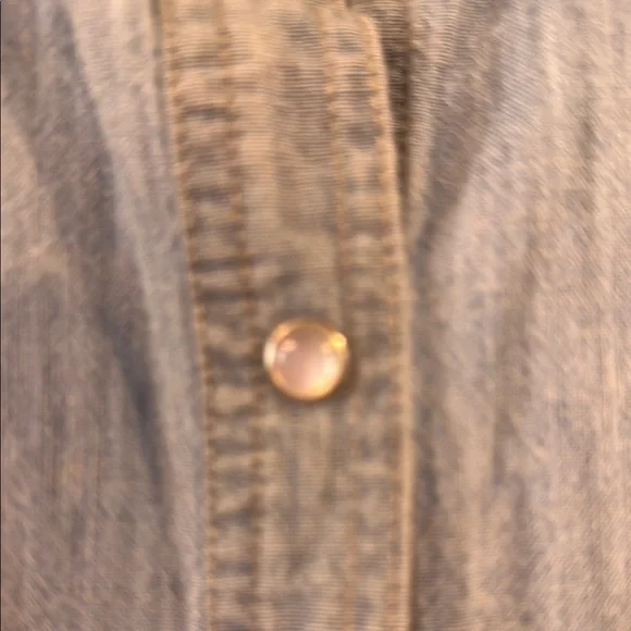 Old Navy Denim Snap Down Shirt - Picture 5 of 6